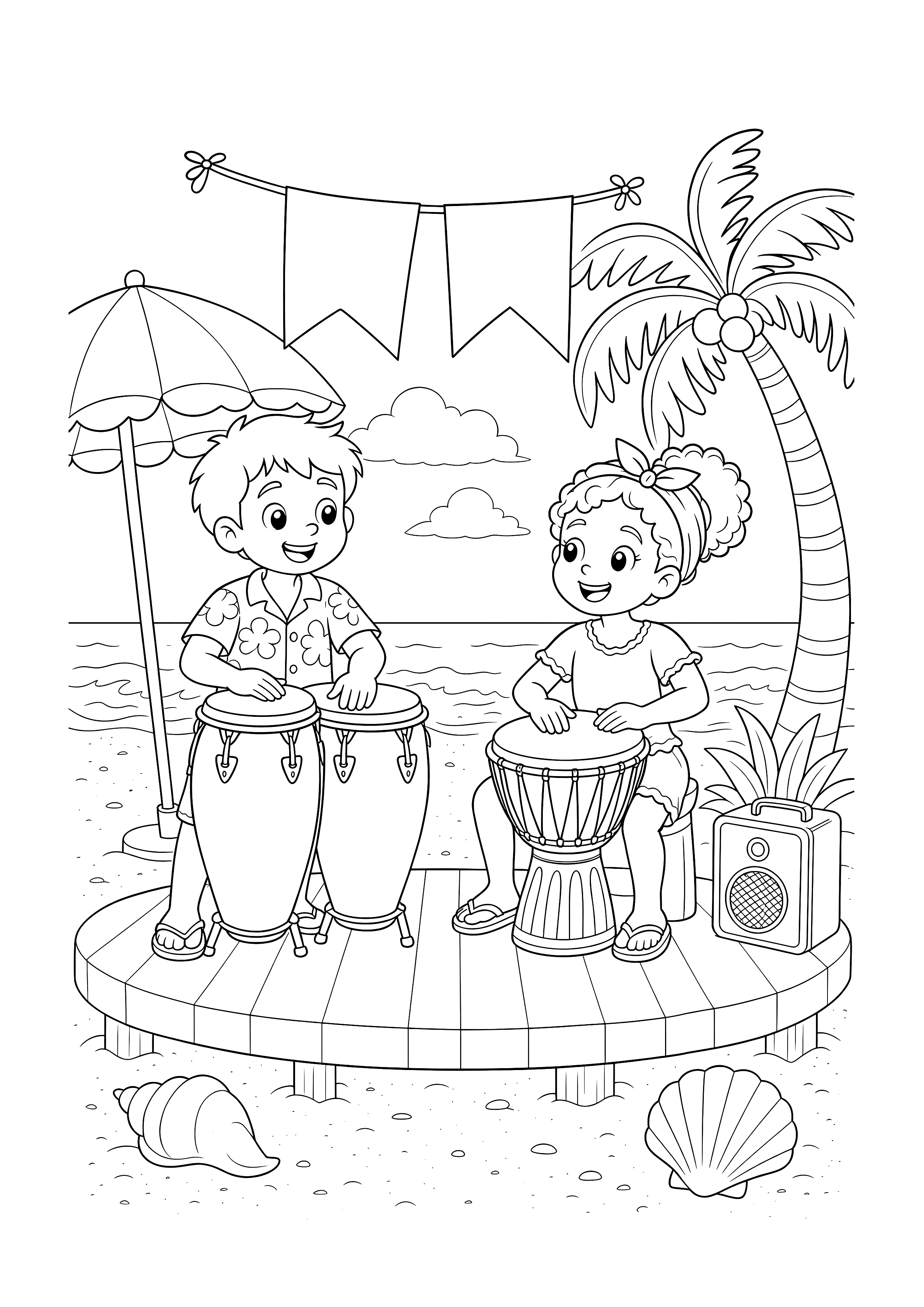 Trommelduo am Strand — Zwei Kinder spielen Congas und Djembe auf einer kleinen Strandbühne mit Lautsprecher und Palmen.